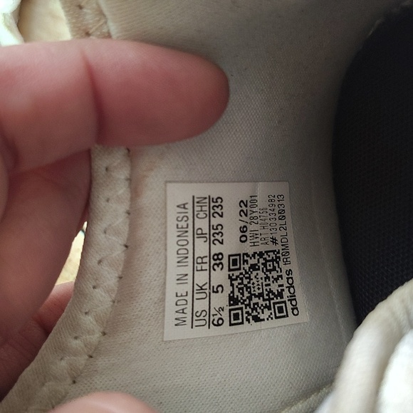 Adidas Cloudform Gray and White Sneakers - Picture 5 of 5